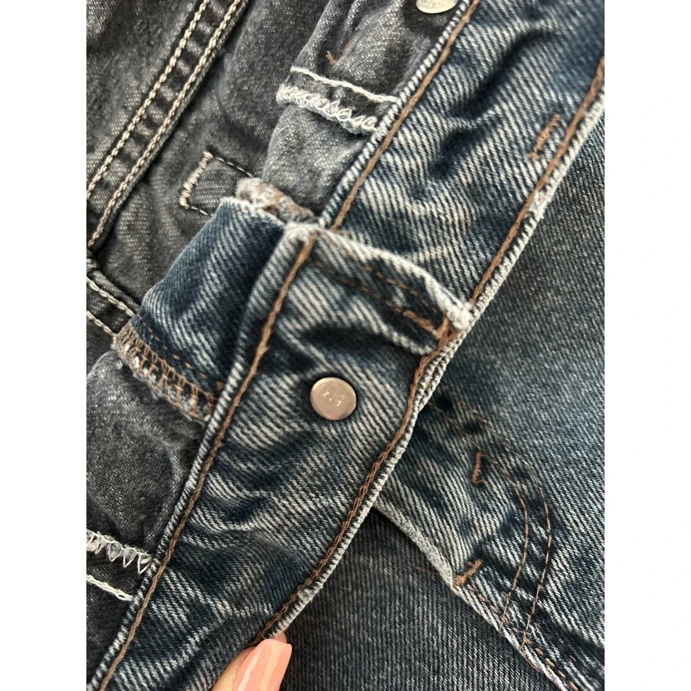 Vintage Levis 545 Denim Loose Fit Gold Tab Zipper Made USA Blue Tag 34 Act 33